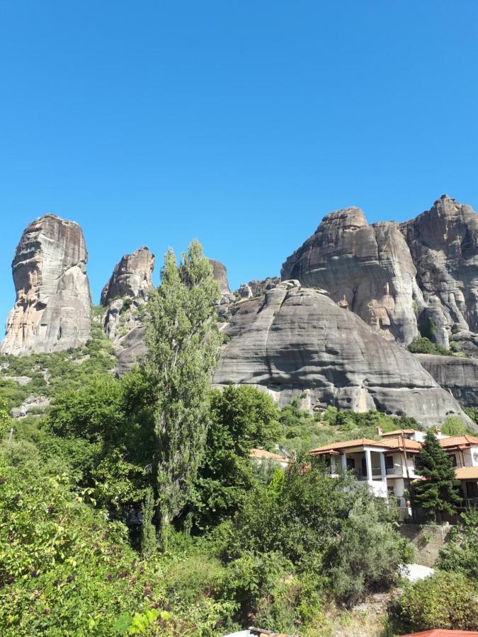 דירות קאלאבאקה The House Under The Rocks Of Meteora 2 מראה חיצוני תמונה