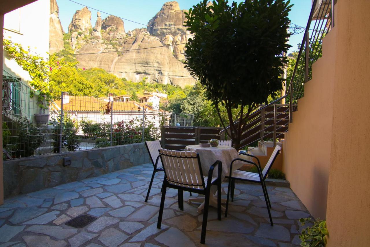 דירות קאלאבאקה The House Under The Rocks Of Meteora 2 מראה חיצוני תמונה